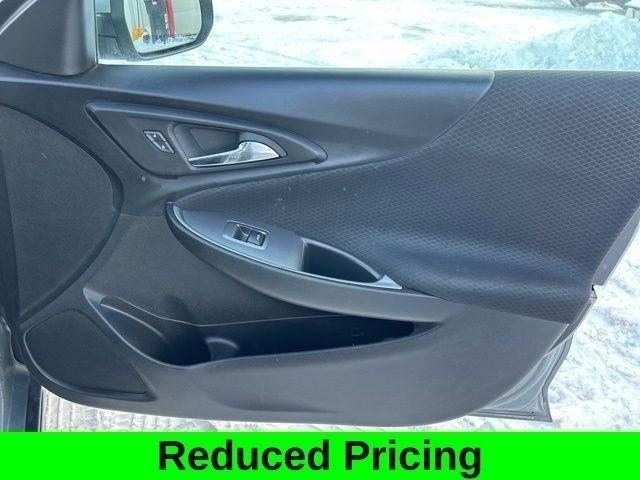 Chevrolet Malibu  2023