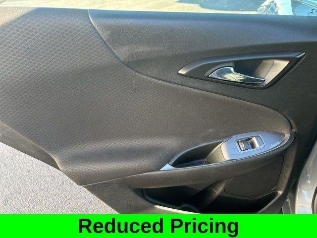 Chevrolet Malibu  2023