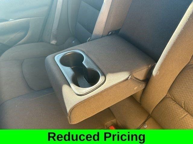 Chevrolet Malibu  2023