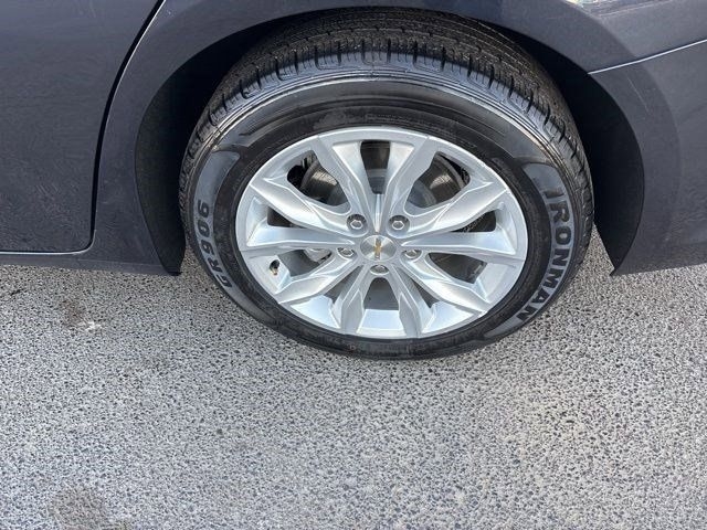 Chevrolet Malibu  2023