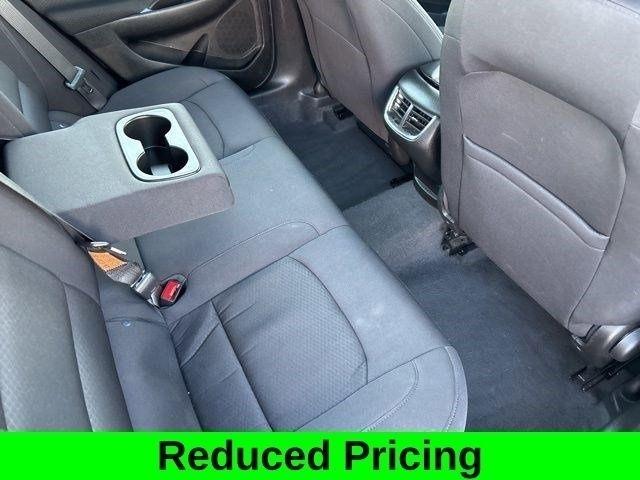 Chevrolet Malibu  2023