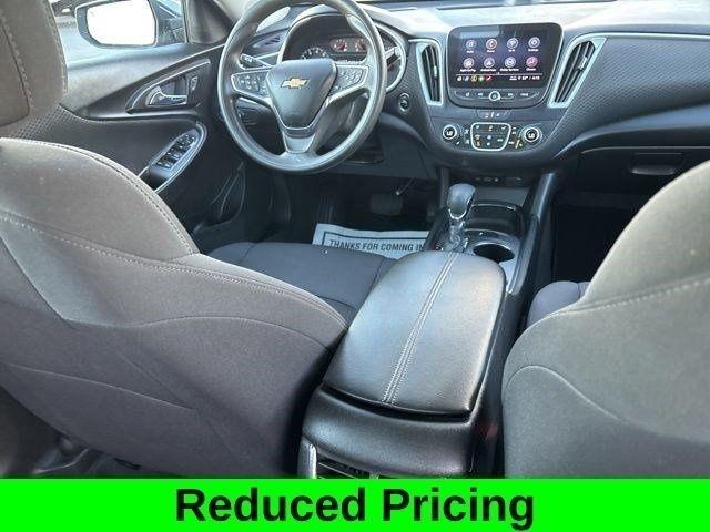 Chevrolet Malibu  2023