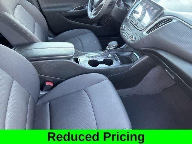 Chevrolet Malibu  2023