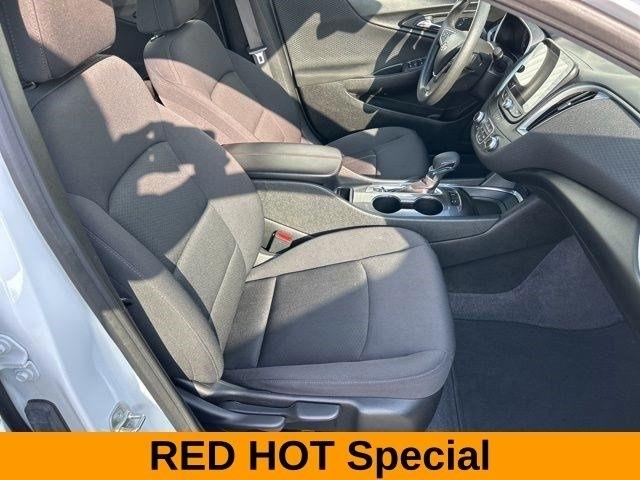 Chevrolet Malibu  2024