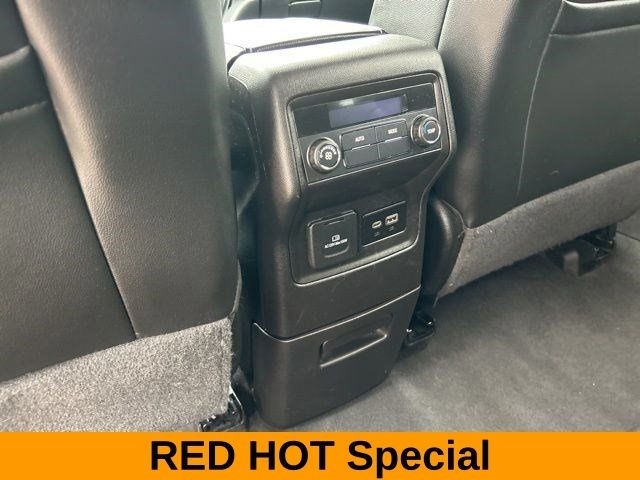 GMC Acadia SLT AWD 2023