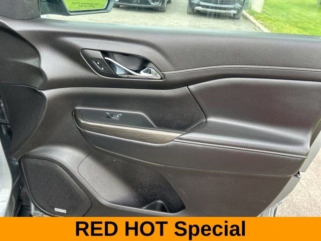 GMC Acadia SLT AWD 2023