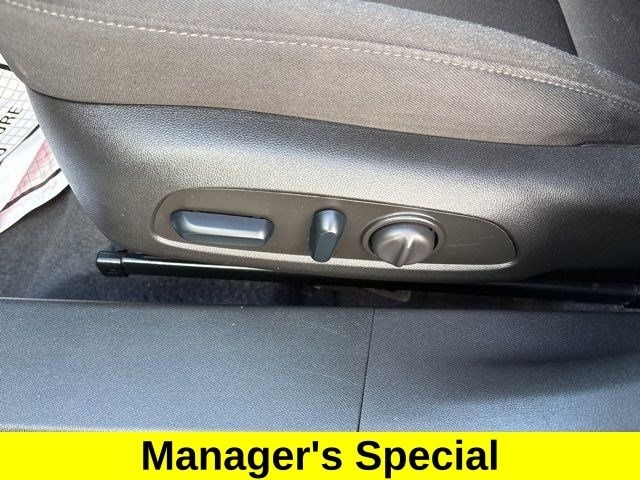 Chevrolet Malibu  2023