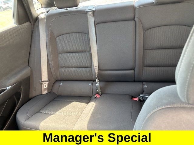 Chevrolet Malibu  2023