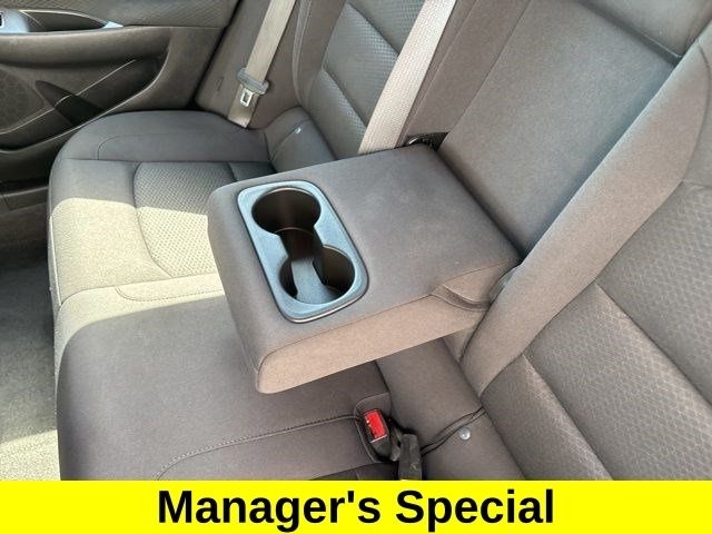 Chevrolet Malibu  2023