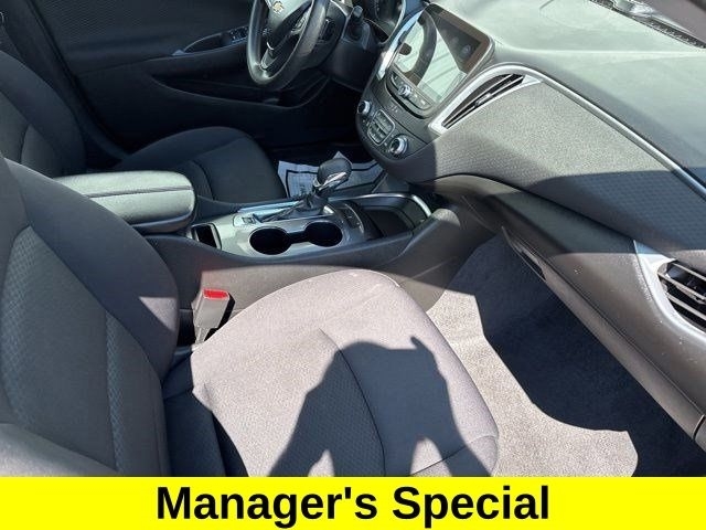 Chevrolet Malibu  2023