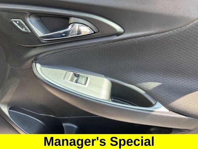 Chevrolet Malibu  2023