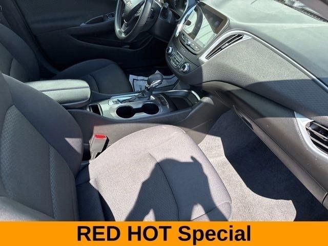 Chevrolet Malibu  2023