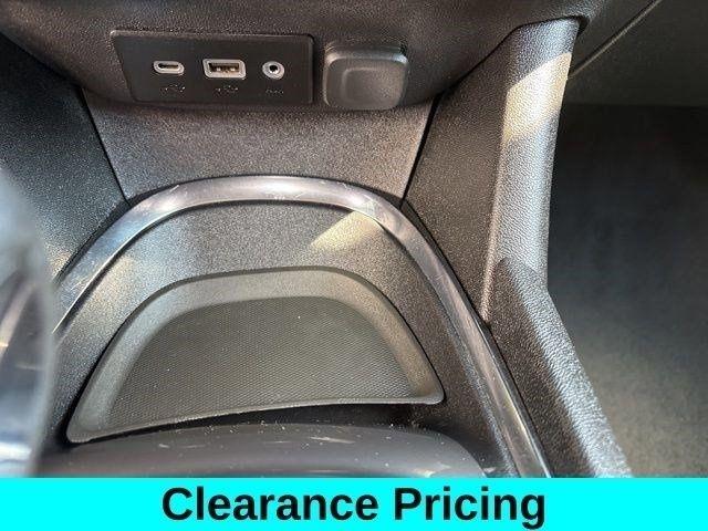 Chevrolet Malibu  2023