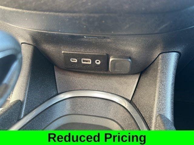 Chevrolet Malibu  2023