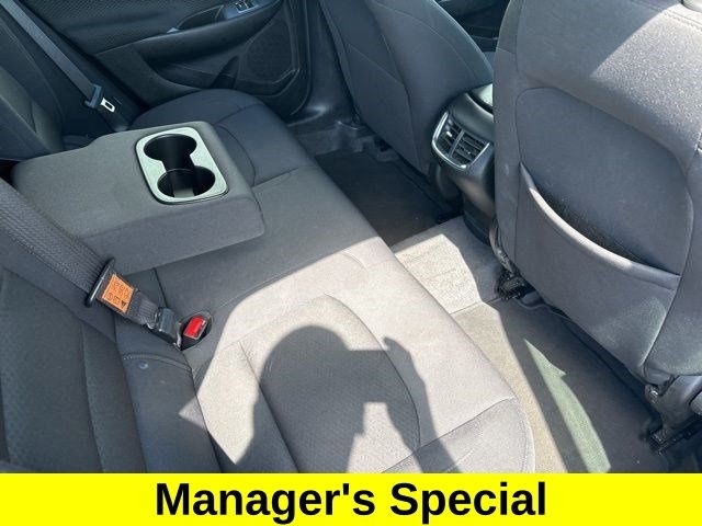 Chevrolet Malibu  2023