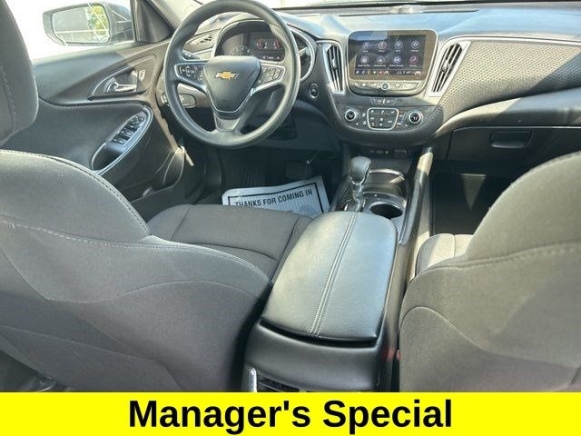 Chevrolet Malibu  2023