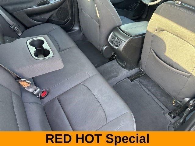 Chevrolet Malibu  2023