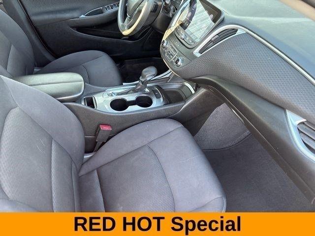 Chevrolet Malibu  2023