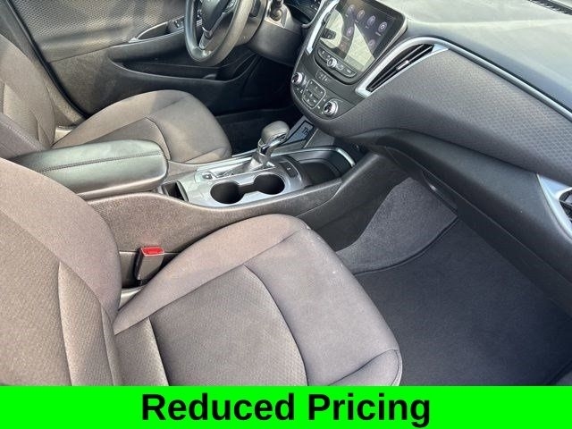 Chevrolet Malibu  2023