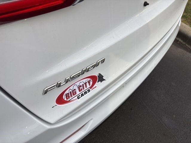 Ford Fusion Hybrid SE 2019