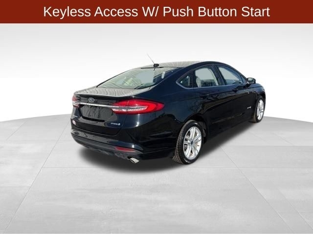 Ford Fusion Hybrid S 2018