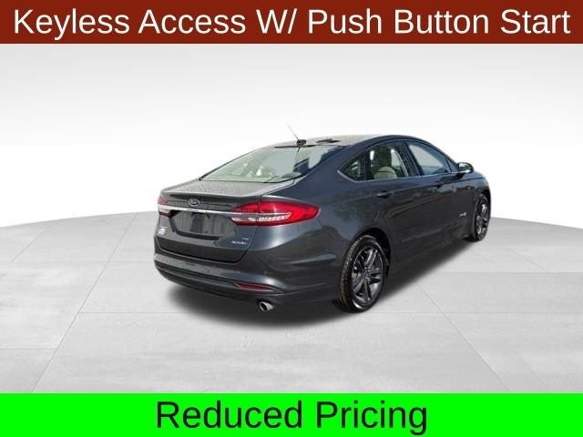 Ford Fusion Hybrid SE 2018