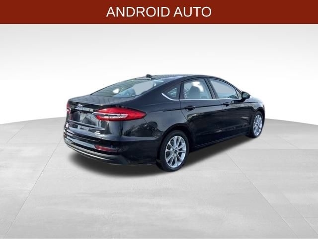 Ford Fusion Hybrid SE 2020