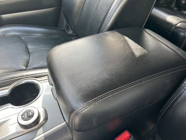 Nissan Pathfinder SL 4WD 2020