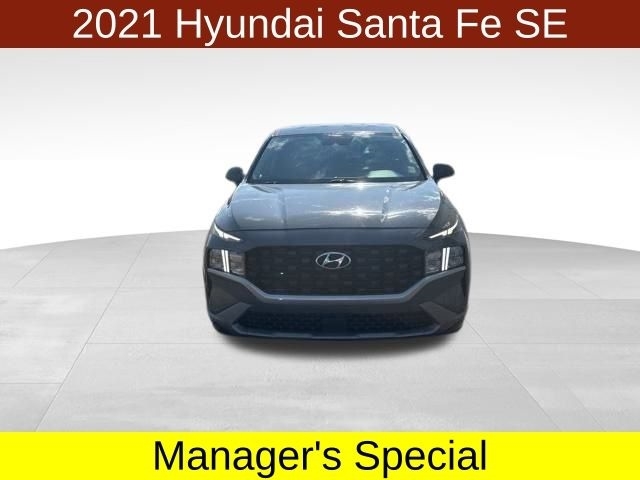 Hyundai Santa Fe SE 2021