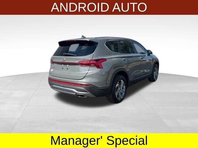 Hyundai Santa Fe SE 2021