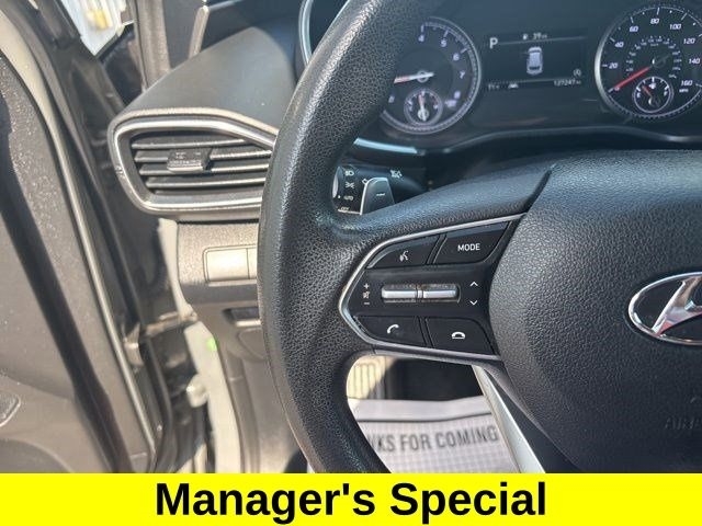 Hyundai Santa Fe SE 2021