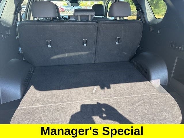 Hyundai Santa Fe SE 2021