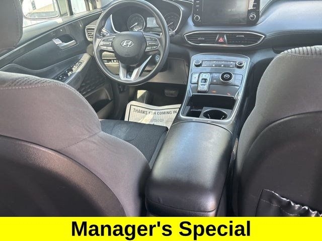 Hyundai Santa Fe SE 2021