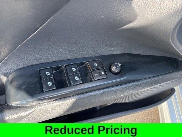 Toyota Camry SE 2020