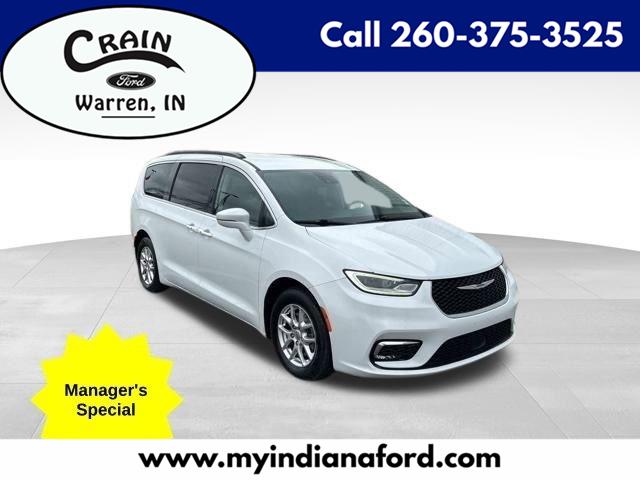 2022 Chrysler Pacifica Touring-L