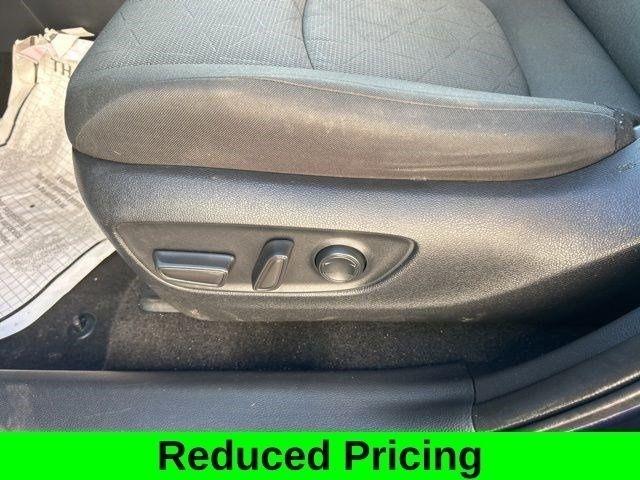 Toyota RAV4 XLE AWD 2022