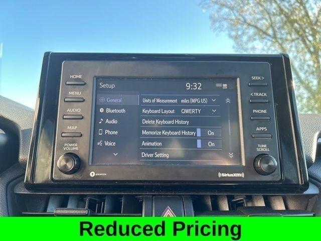 Toyota RAV4 XLE AWD 2022