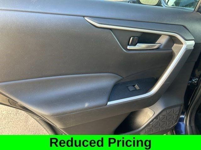 Toyota RAV4 XLE AWD 2022