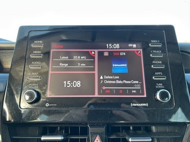 Toyota Camry SE 2022