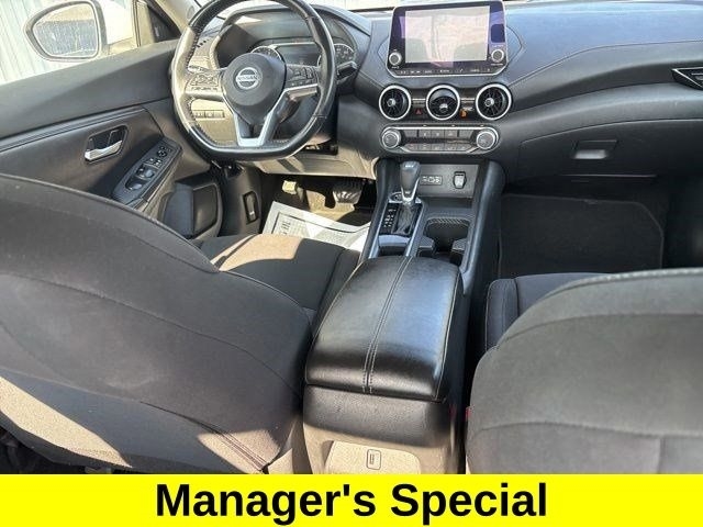 Nissan Sentra SV 2022