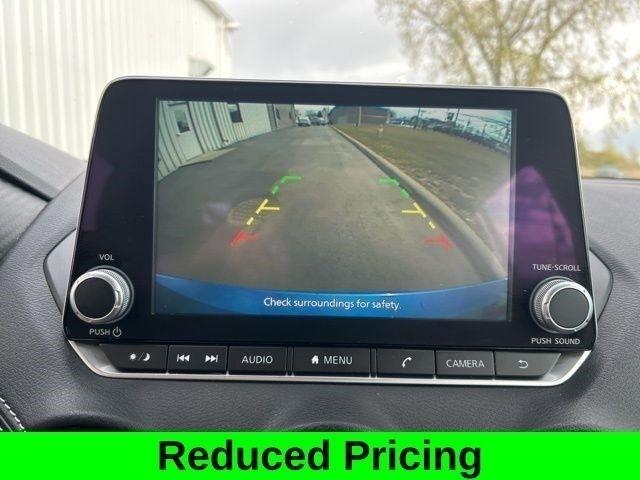 Nissan Sentra SV 2024