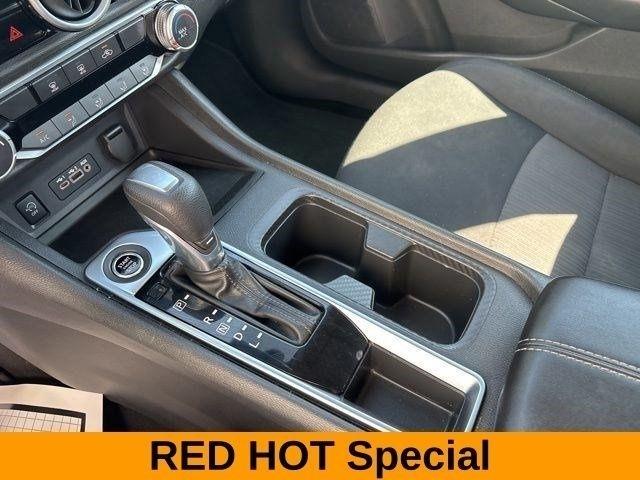 Nissan Sentra SV 2024