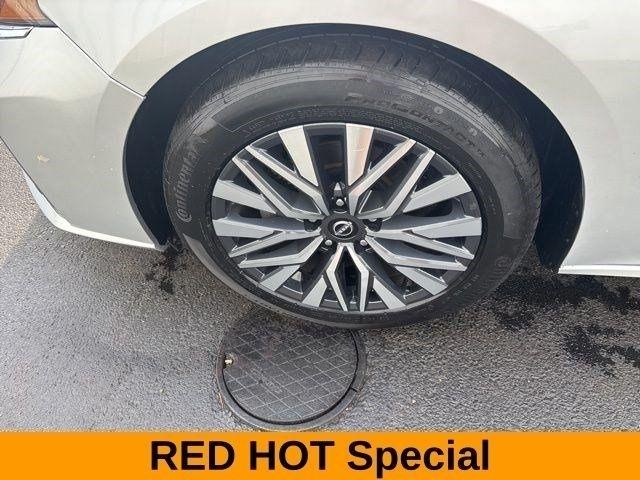 Nissan Altima 2.5 SV 2024