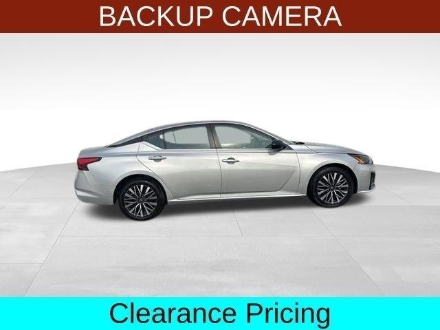 Nissan Altima 2.5 SV 2024