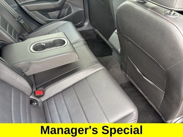 Volkswagen Jetta  2024