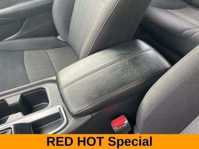 Nissan Sentra SV 2024