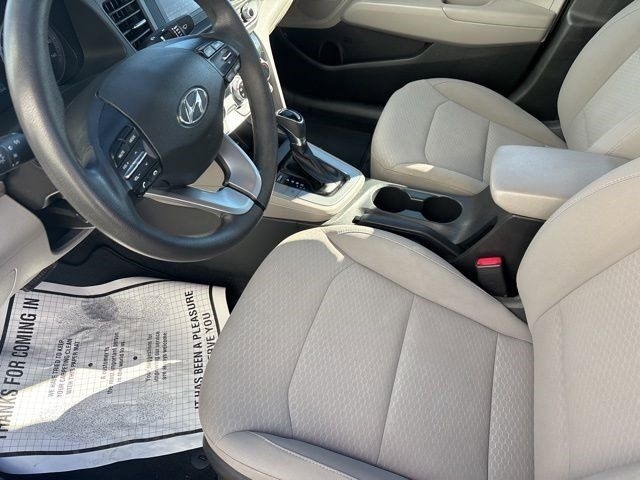 Hyundai Elantra SE 2019