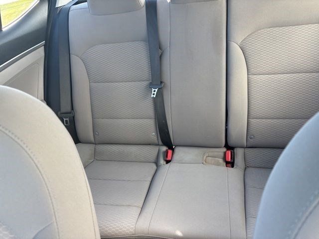 Hyundai Elantra SE 2019