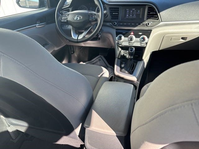 Hyundai Elantra SE 2019