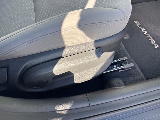 Hyundai Elantra SE 2019